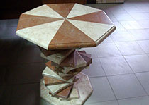 Столы из камня