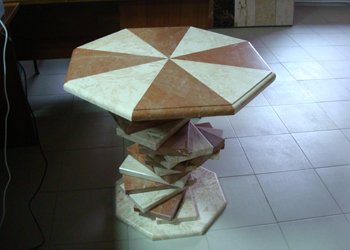 Столы из камня